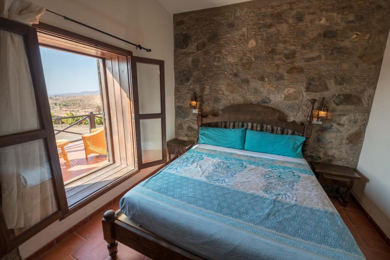 Hotel Rural Huerto Viejo Tesejerague ภายนอก รูปภาพ