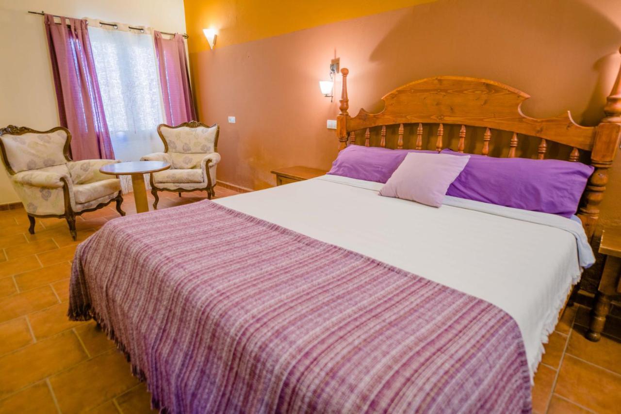 Hotel Rural Huerto Viejo Tesejerague ภายนอก รูปภาพ
