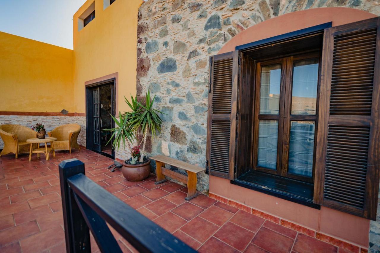 Hotel Rural Huerto Viejo Tesejerague ภายนอก รูปภาพ