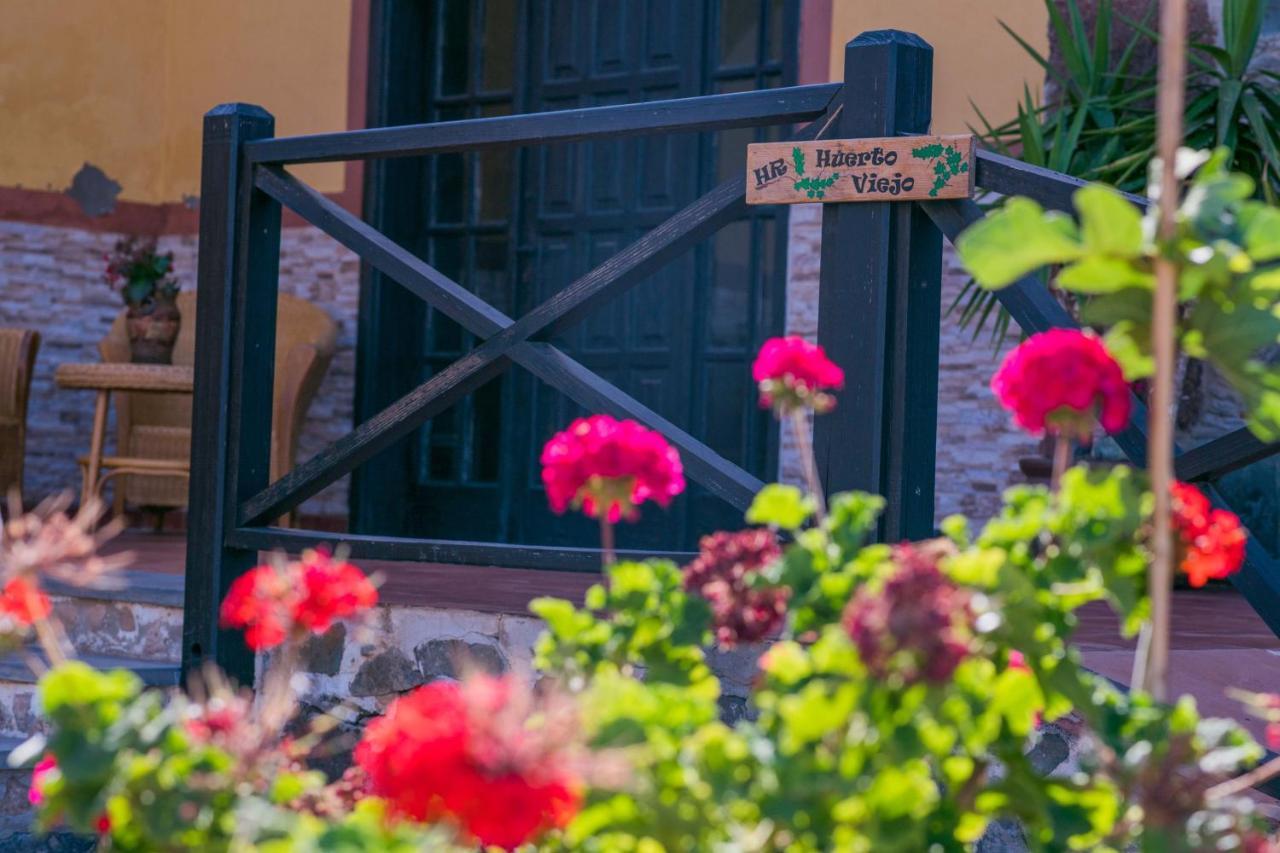 Hotel Rural Huerto Viejo Tesejerague ภายนอก รูปภาพ