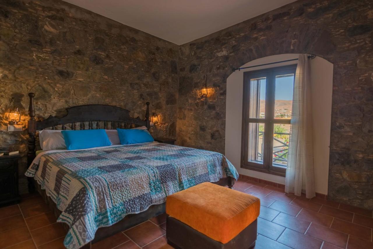 Hotel Rural Huerto Viejo Tesejerague ภายนอก รูปภาพ